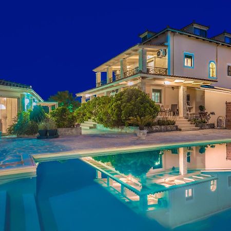 Eleni'S Family Villa ラガナス エクステリア 写真